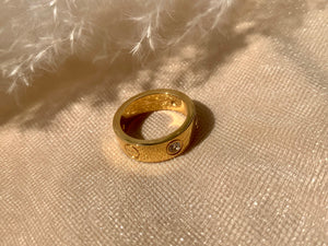 Cassie diamond ring