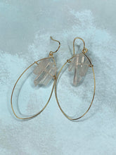 Load image into Gallery viewer, Selenite Oval earrings